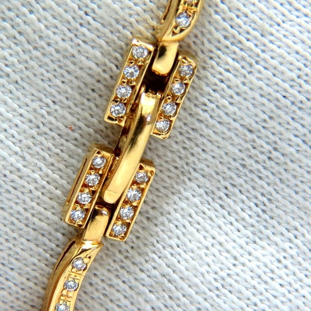 18kt Diamonds Bead set Vine bracelet 1.30ct*